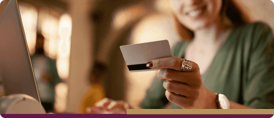 الخدمات التي يوفّرها نظام عرض وتحصيل الفواتير إلكترونيًّا
